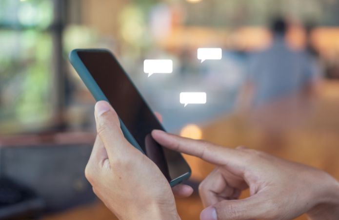 Using Bulk SMS to Engage Customers Quickly