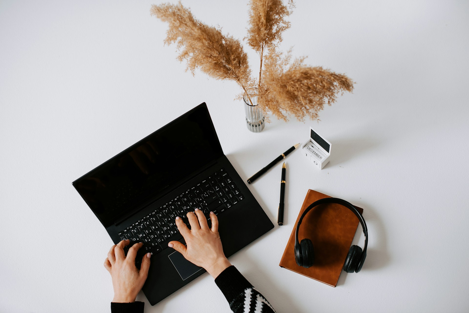 Enhancing Engagement with Two-Way Chat Systems