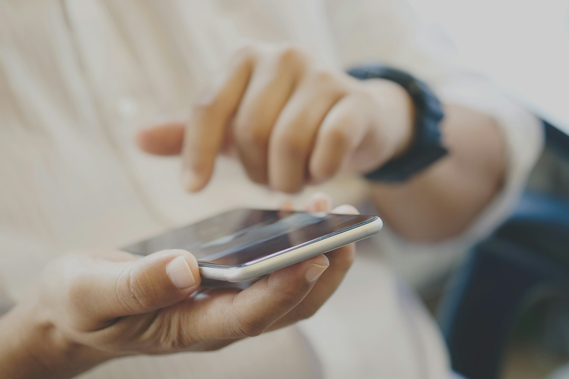 Achieving High SMS Deliverability Worldwide