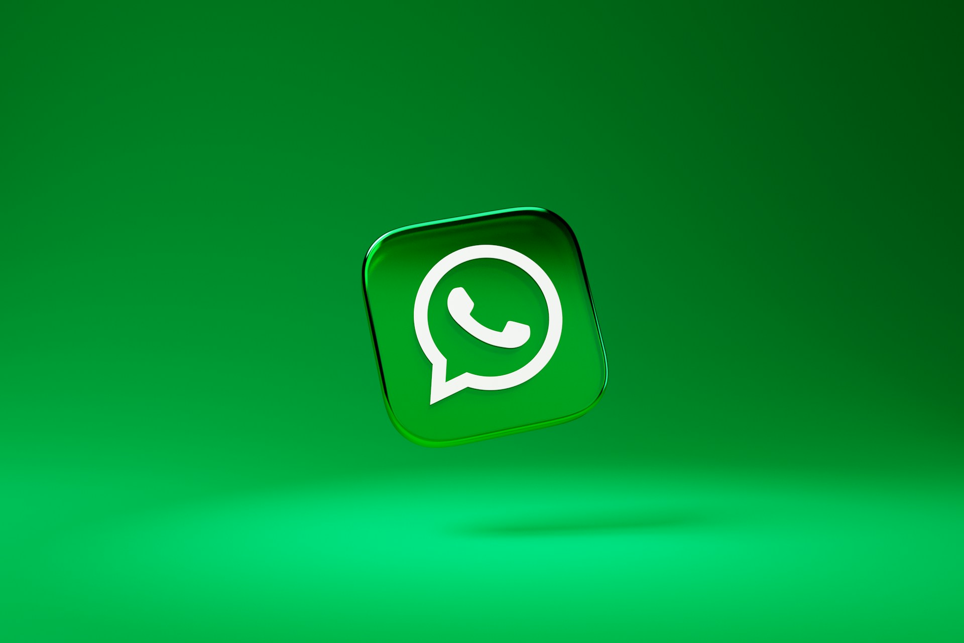 Revolutionizing Marketing with Business WhatsApp in the UK