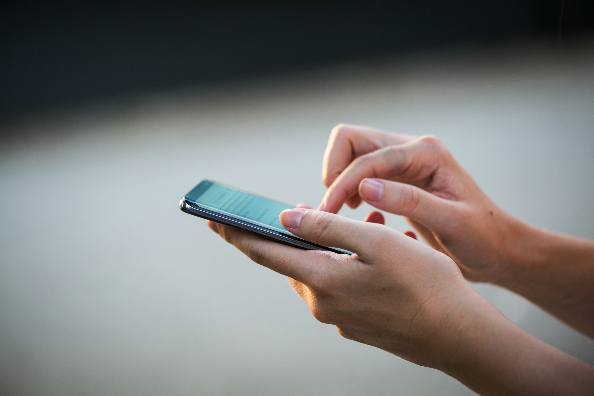 Why Winter Is a Smart Time for SMS Marketing Campaigns