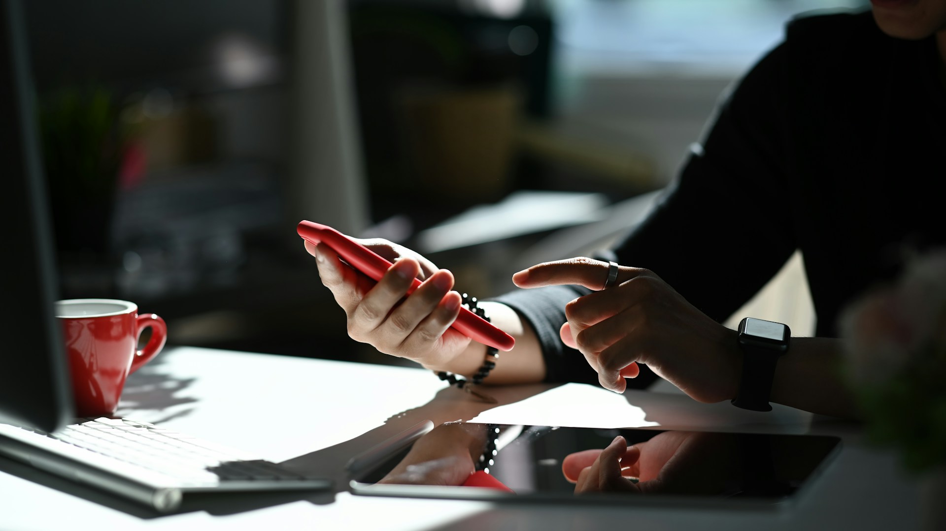 How Businesses Use SMS API in the UK Today
